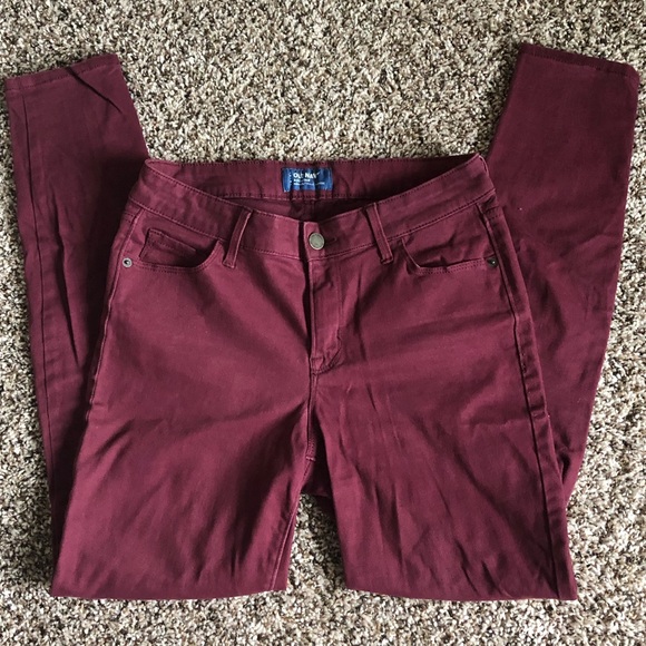 Old Navy RockStar Skinny Jeans - Picture 3 of 9